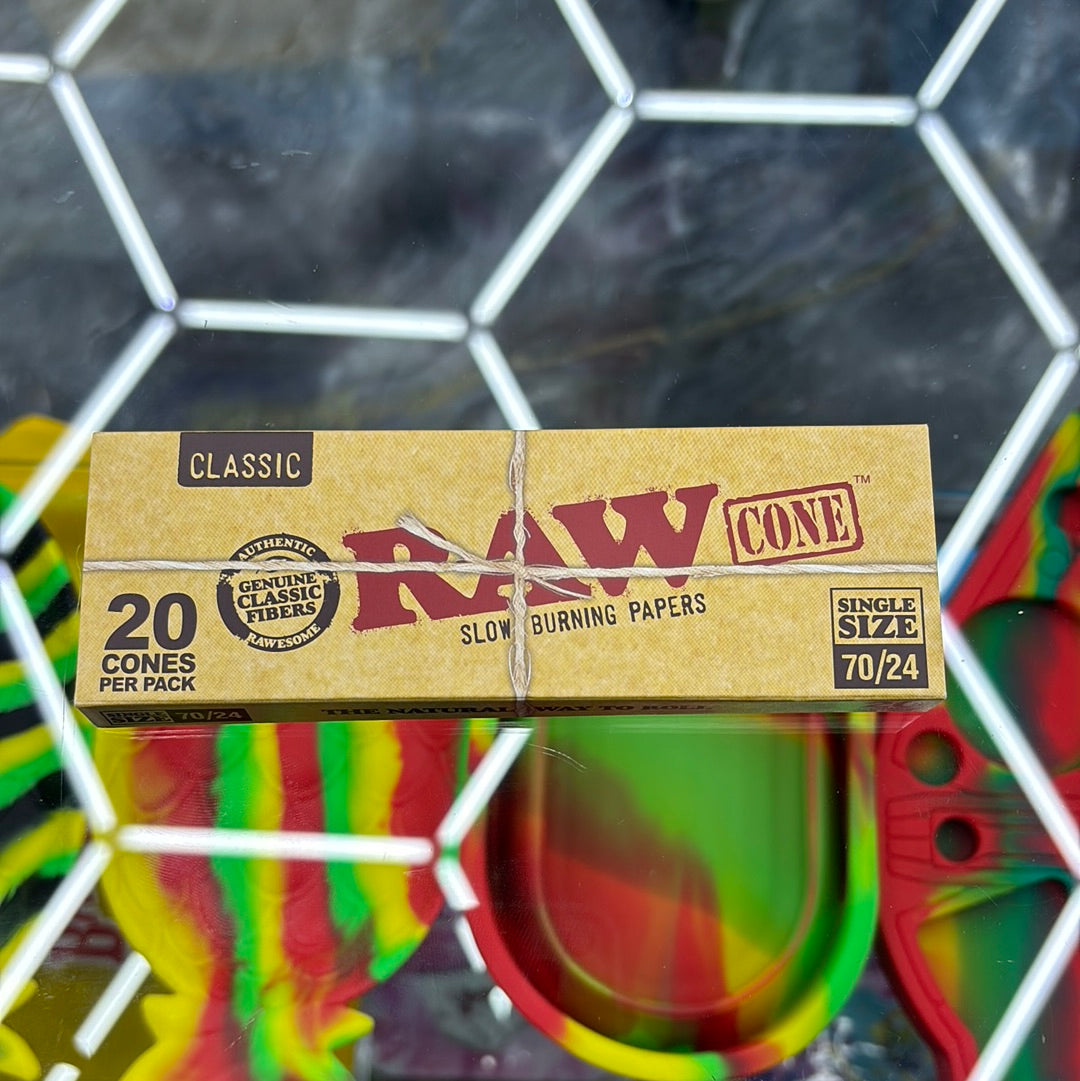 Raw classic 20 cones per pack single size 70/24 ￼