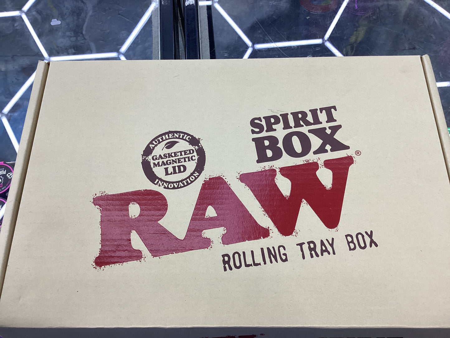 Raw spirit rolling tray box