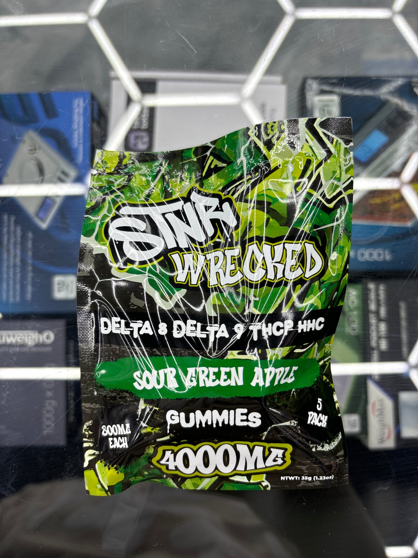 Stnr wrecked sour green apple, gummy’s 4000MG 5 pack 800MG each