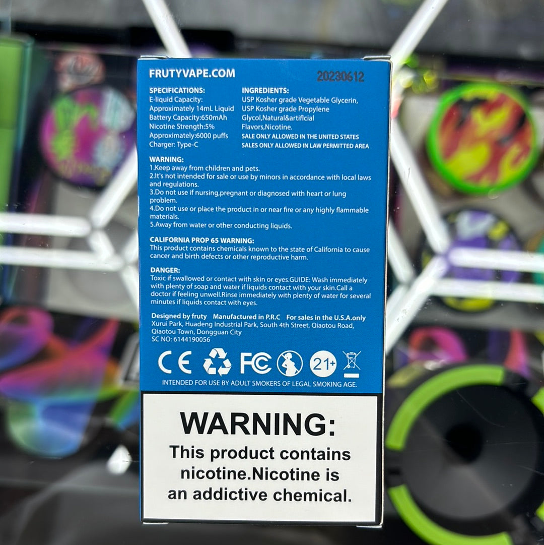 Fruity bar, 6000 triple berry ice