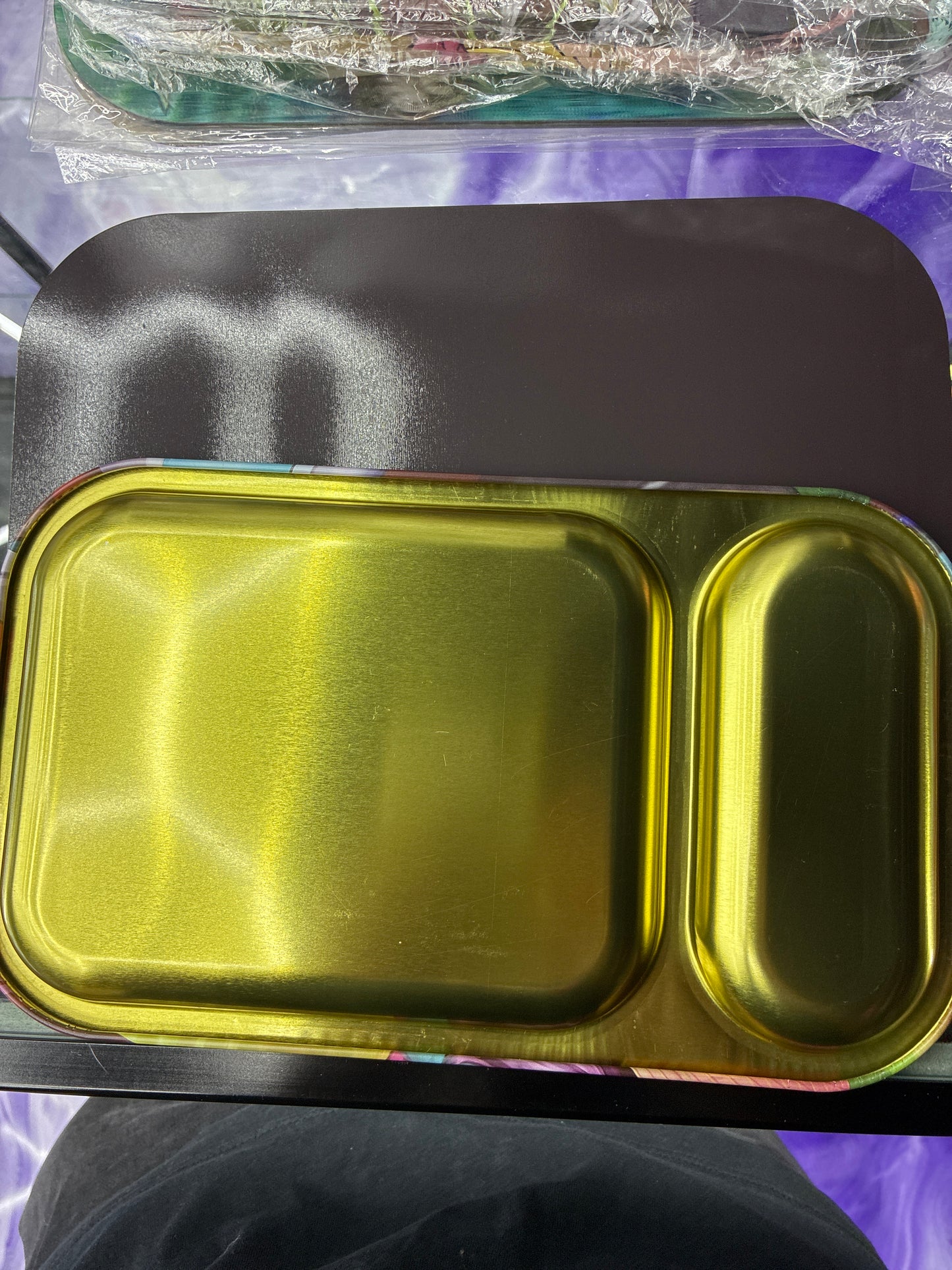 3D rolling tray with storage section