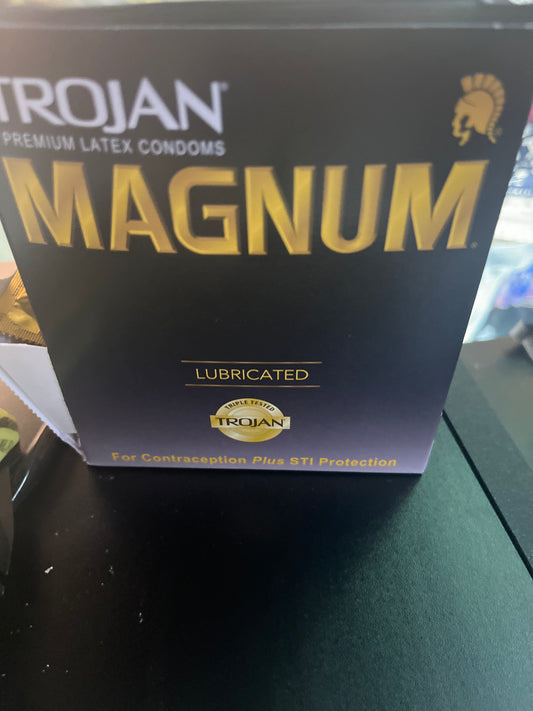 Trojan magnum condoms