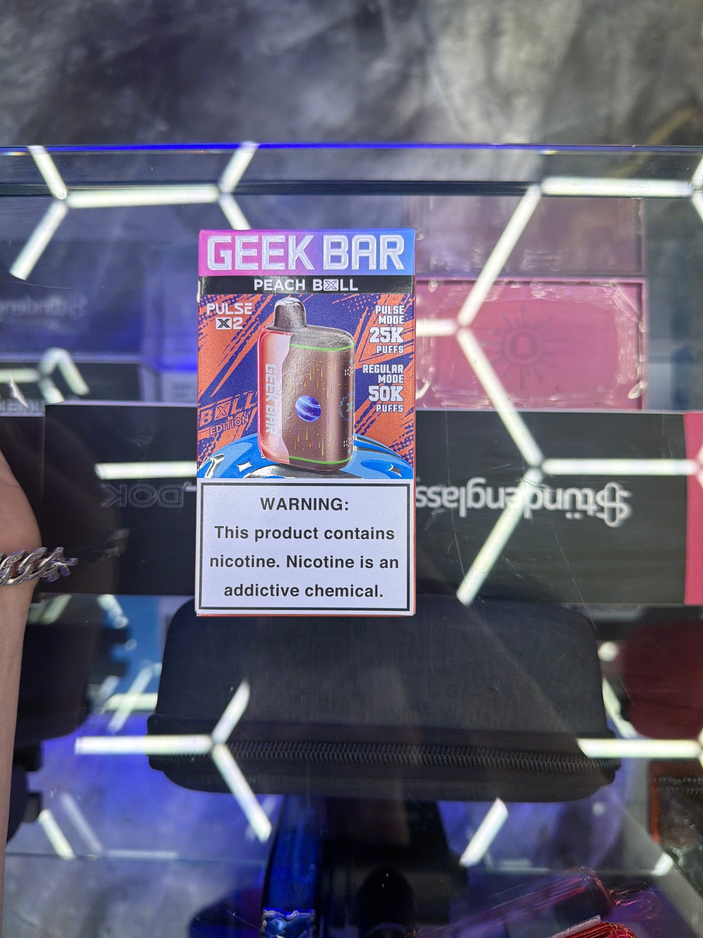 Geekbar Pulse x2 25k hits Peach BULL