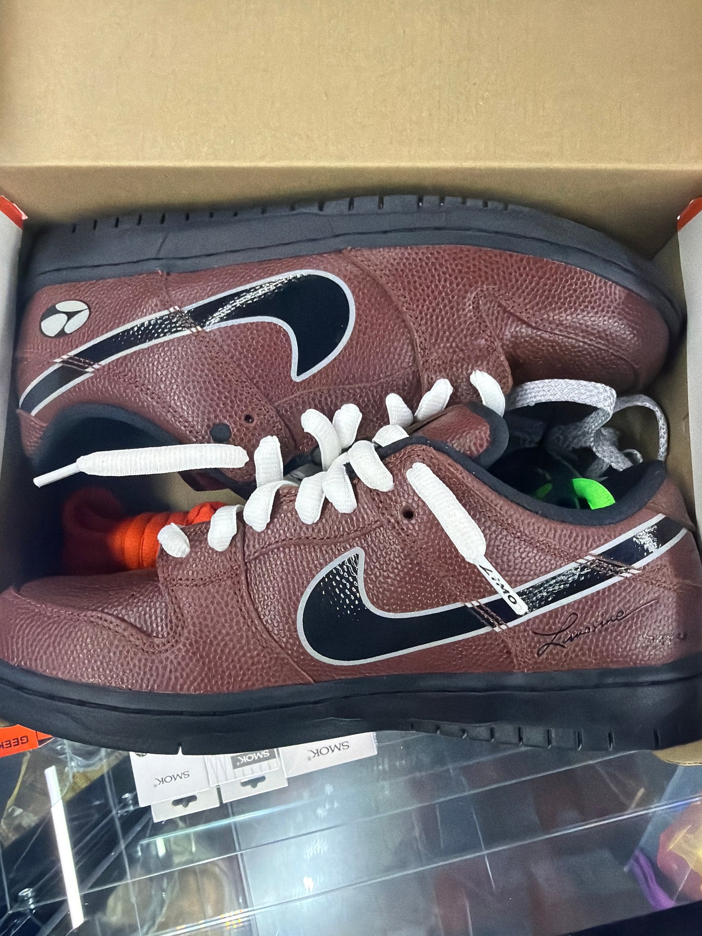 Nike SB Dunk Low Limousine Skateboards Size 10