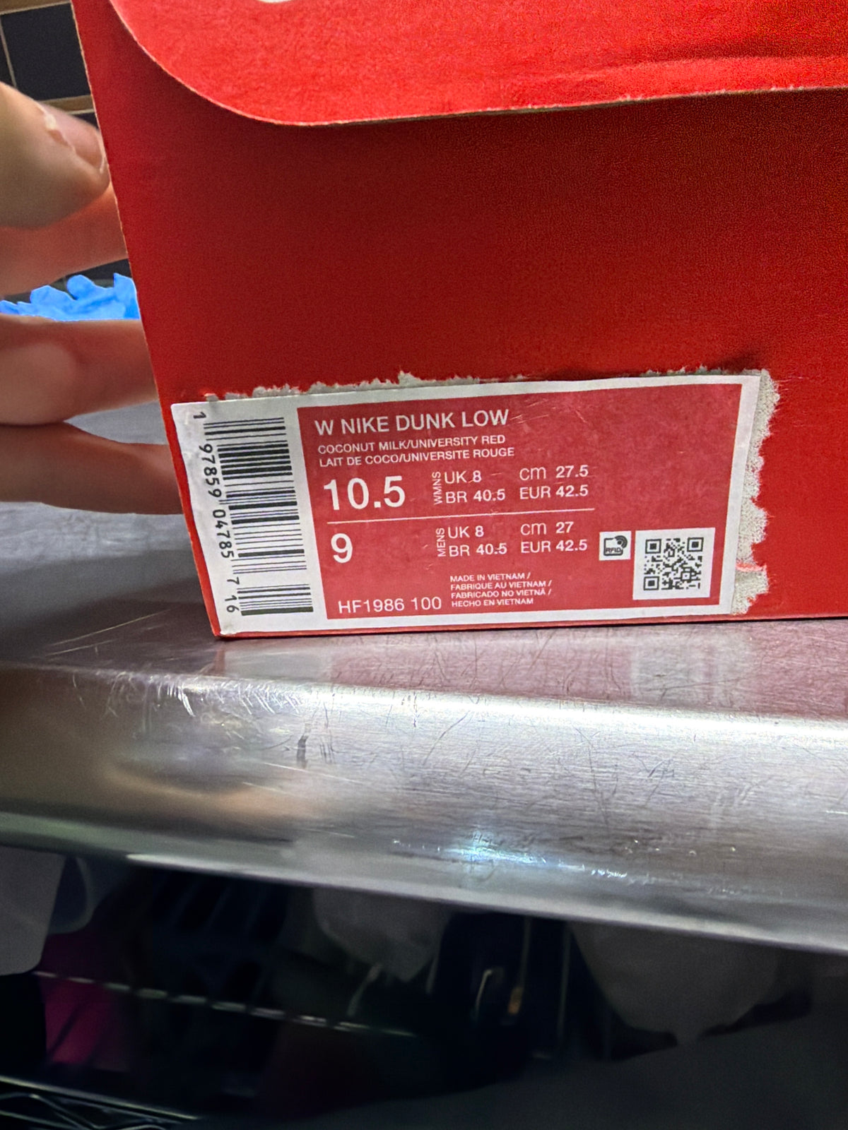 Nike Dunk Low Red Roses Size 10.5