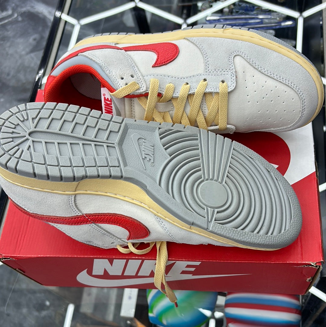 Nike dunk low sail/picante red - photon dust size 9.5 M￼