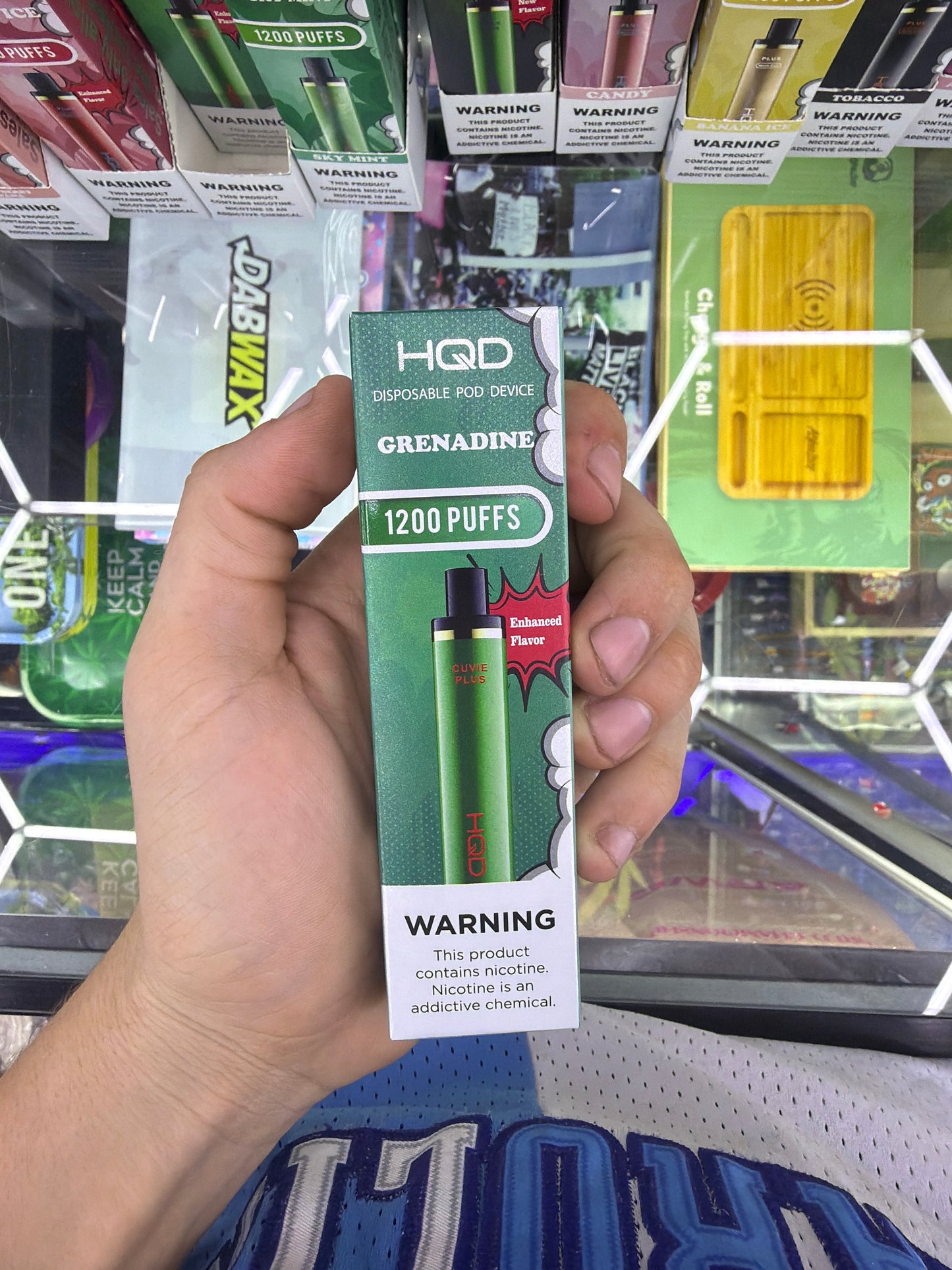 HQD 1200 puffs curvie plus Grenadine