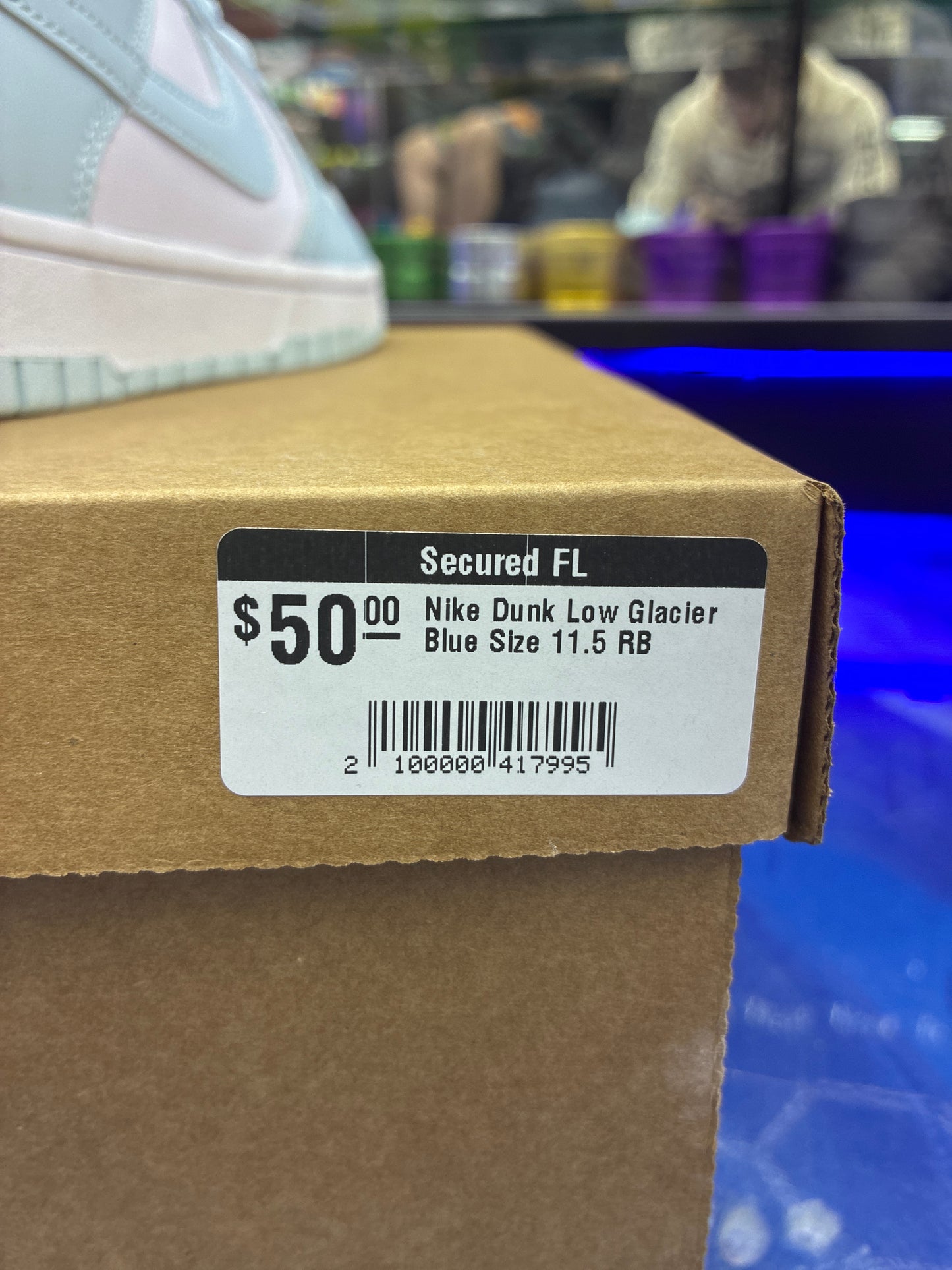 Nike dunk low glacier blue size 11.5