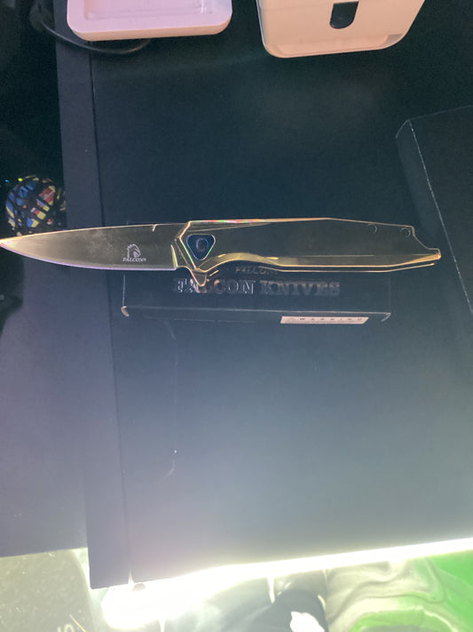 Falcon knife gold