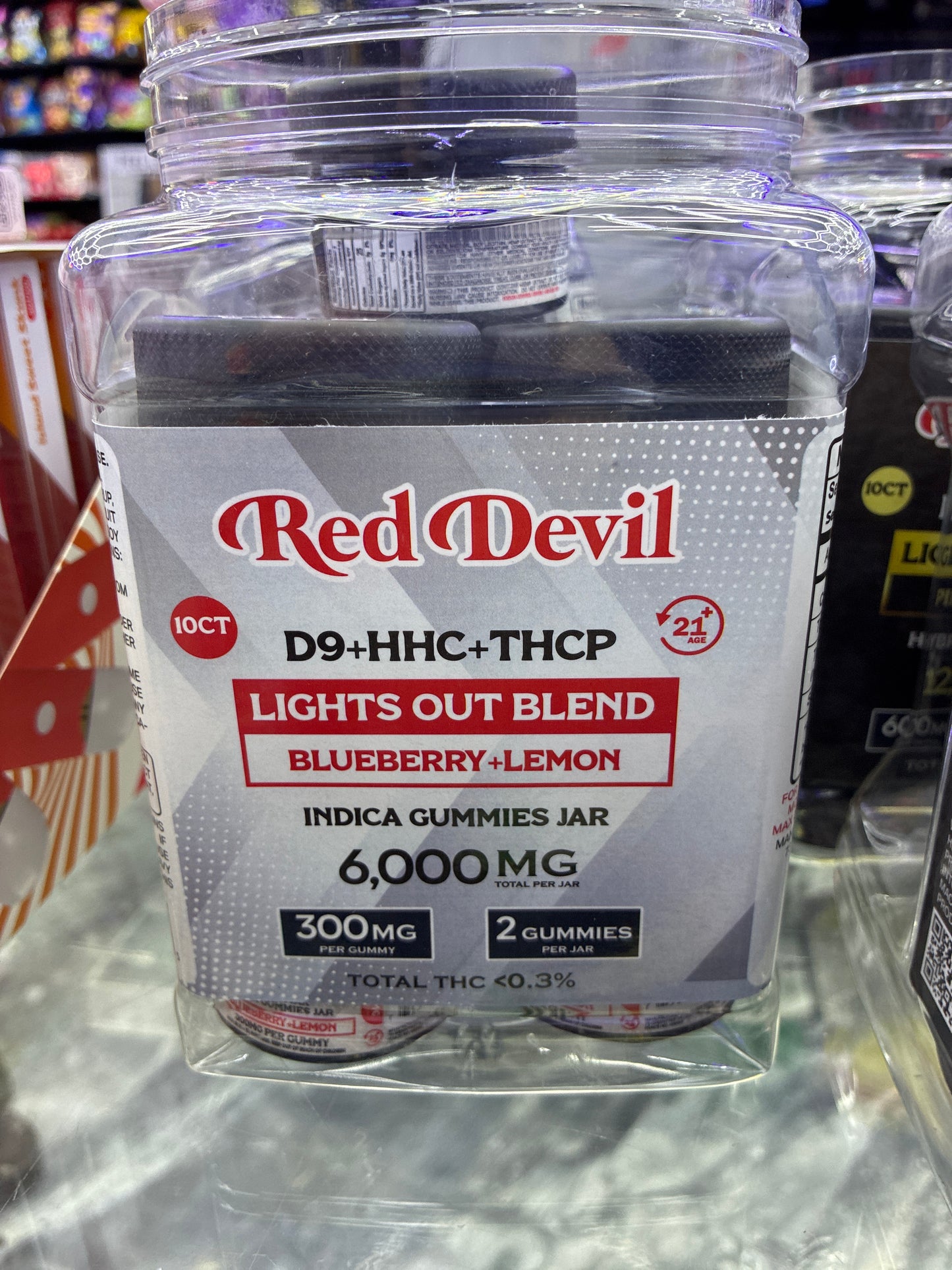 Red devil d9+hhc+thcp lights out blend blueberry + lemon 300mg 2ct