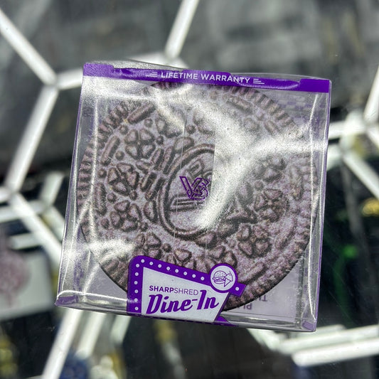 Sharpshred dine in grinder Oreo