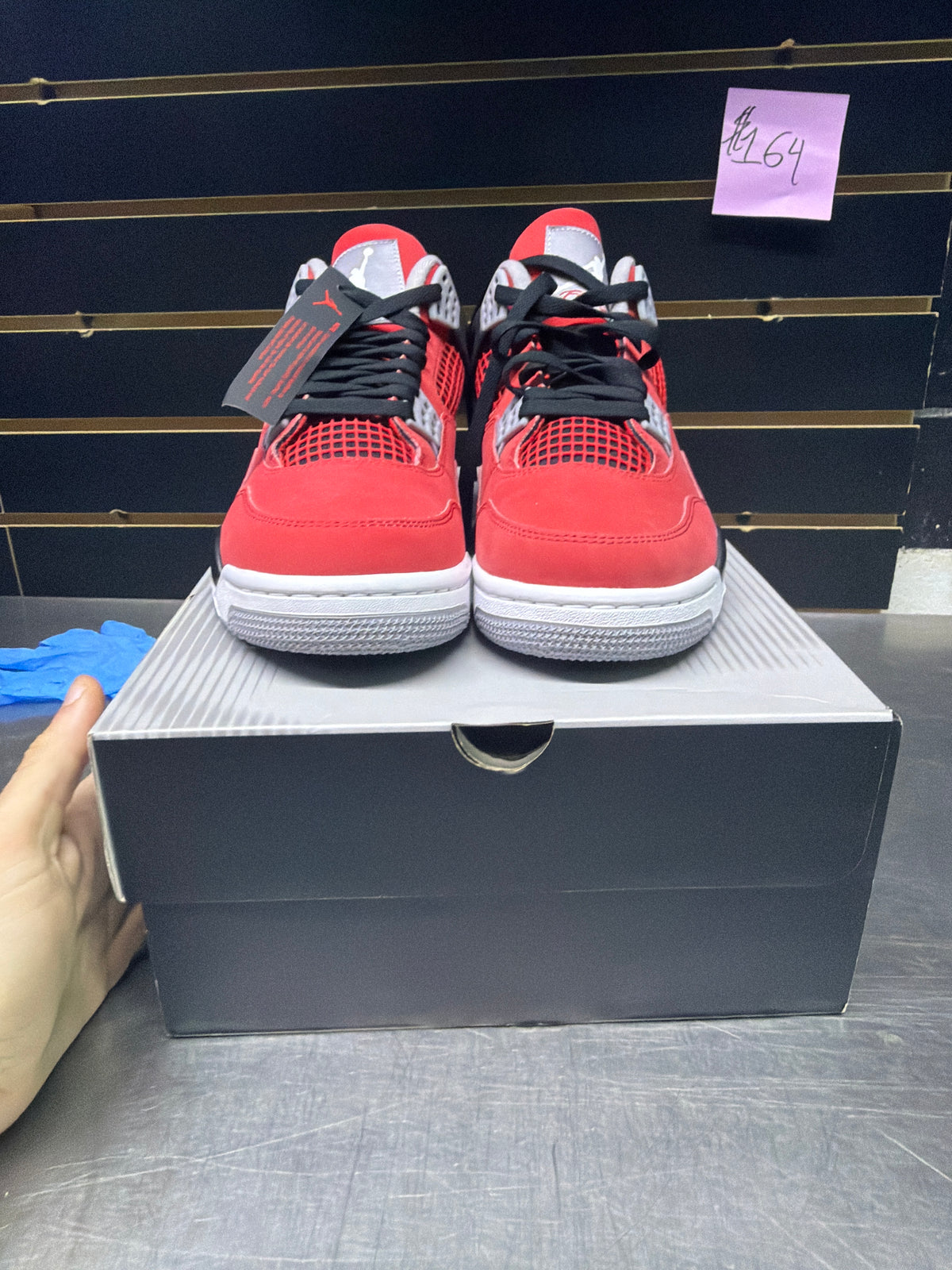 Jordan 4 Retro Toro Bravo (2026) Size 9.5