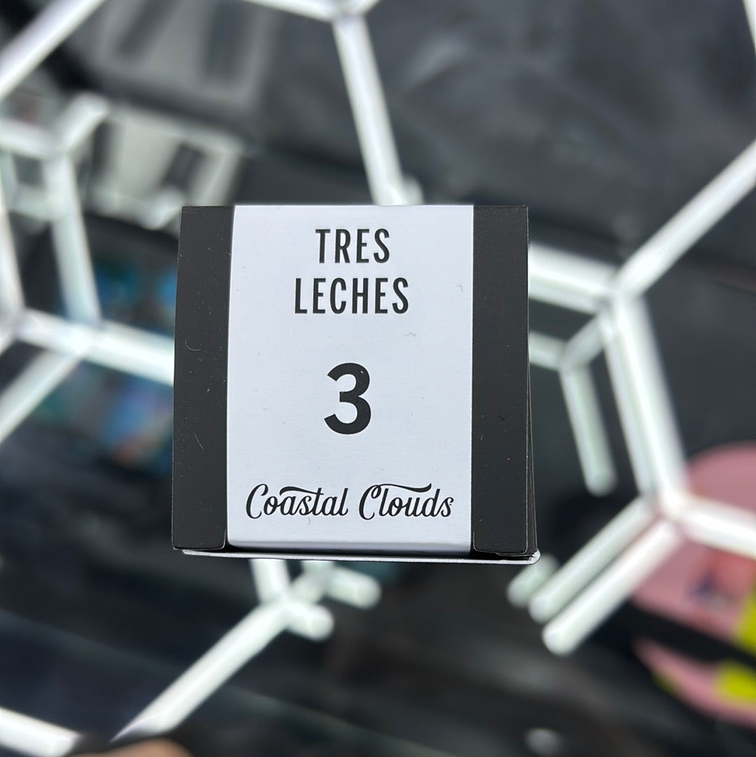 Coastal clouds, tres leches 3mg
