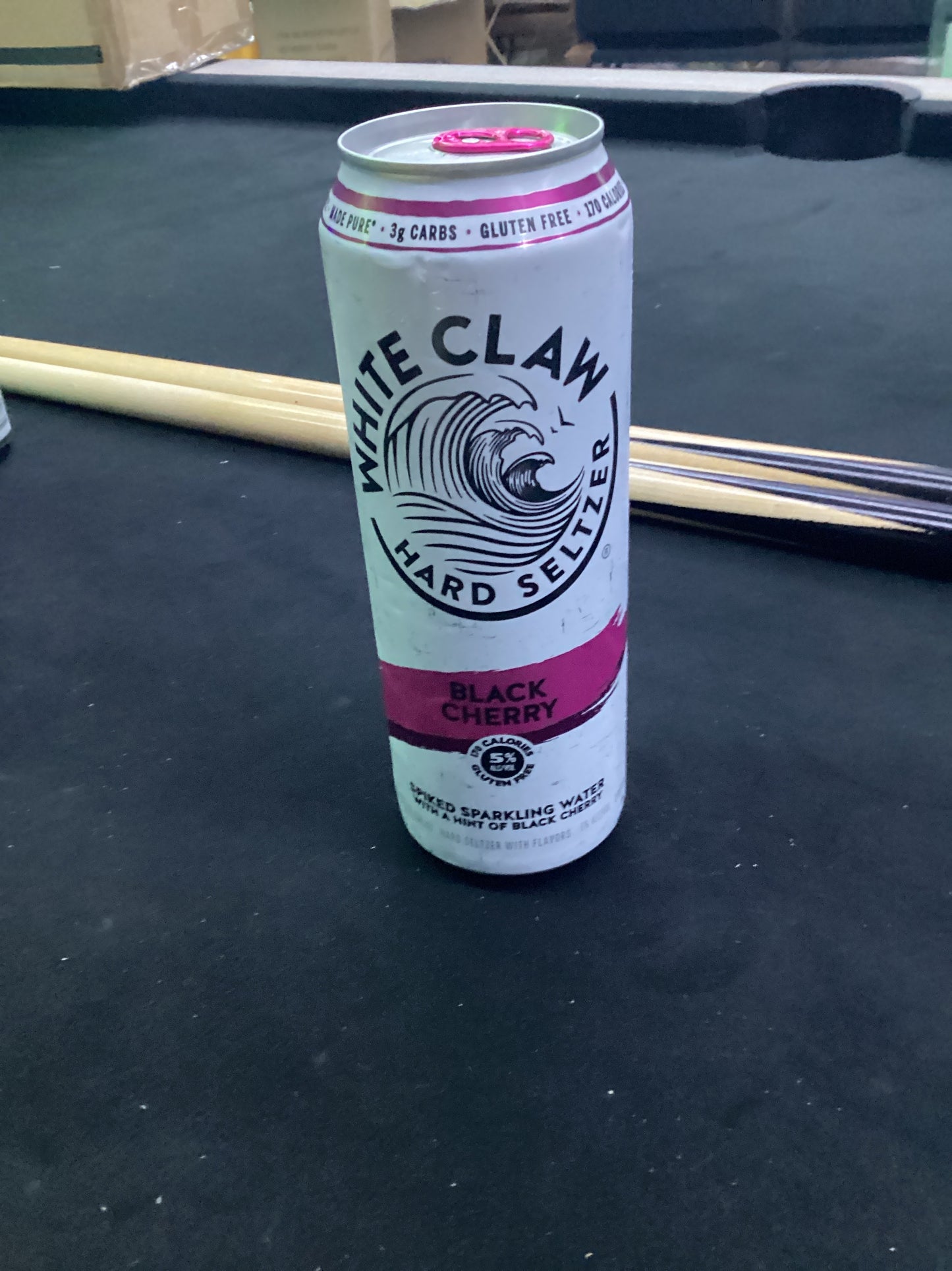 White claw black cherry 19.2oz