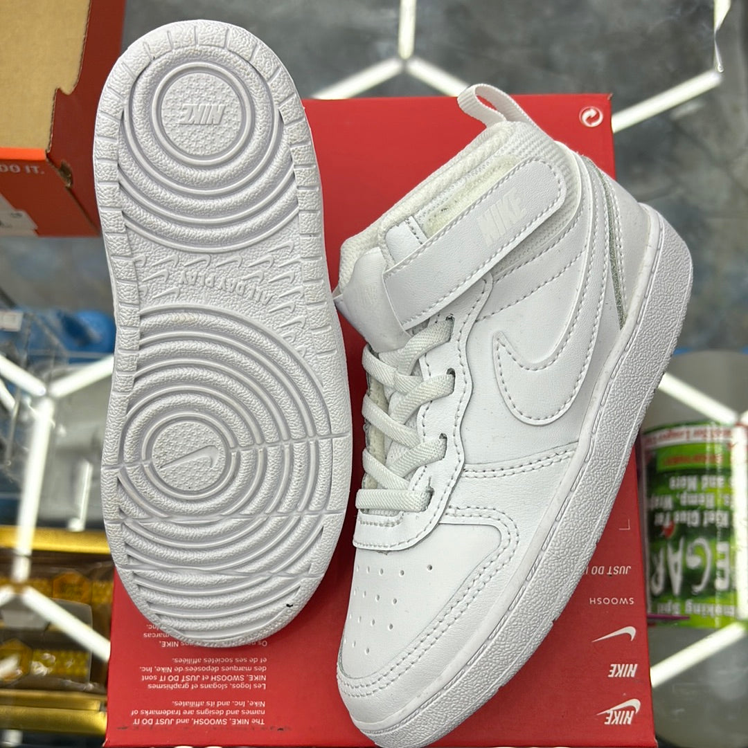 Court borough mid 2 why blank/white blank 10 C ￼