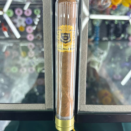 Hoyo de monterrey excalibur short crystal