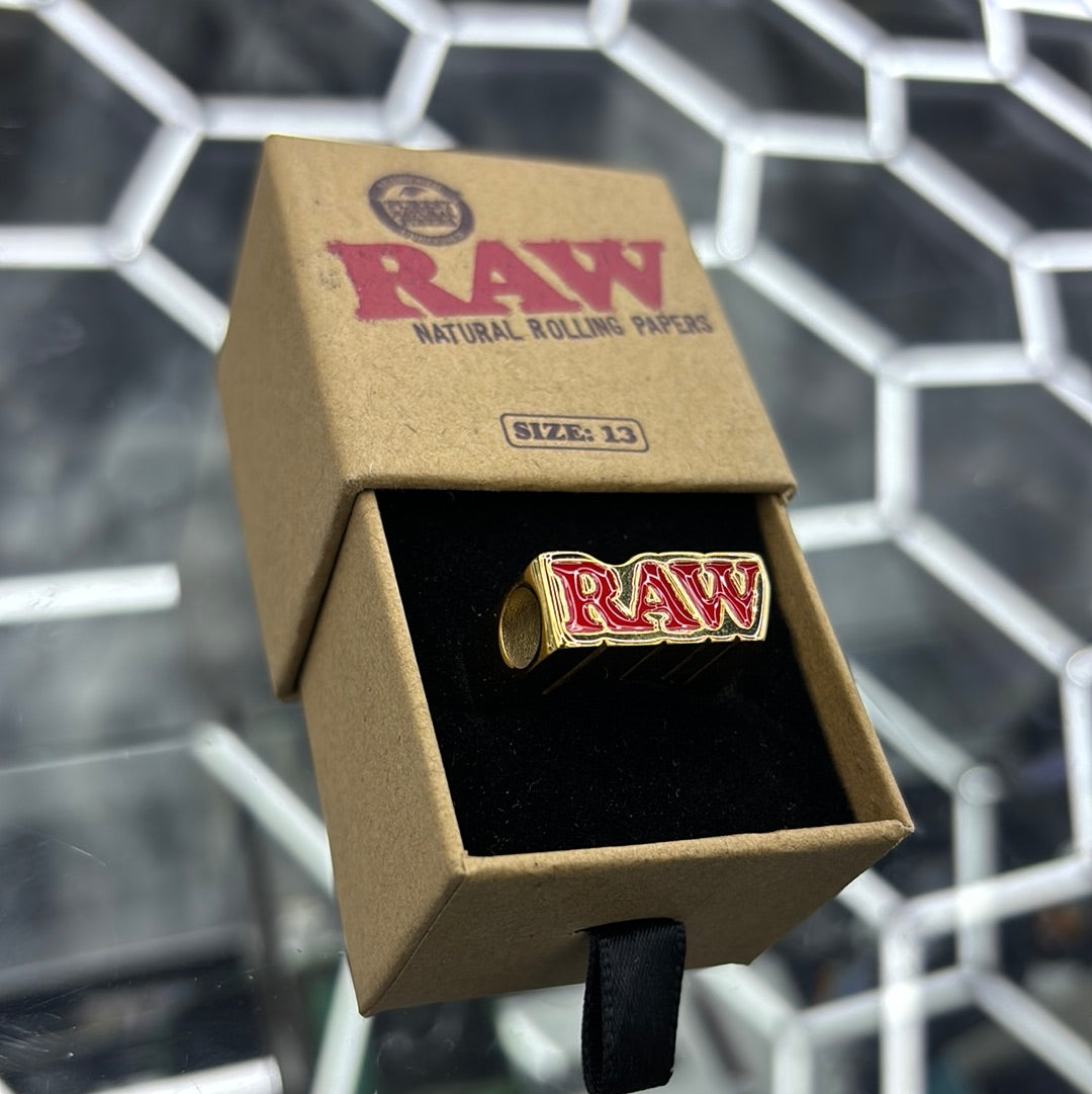 Raw Smoke ring gold size 13