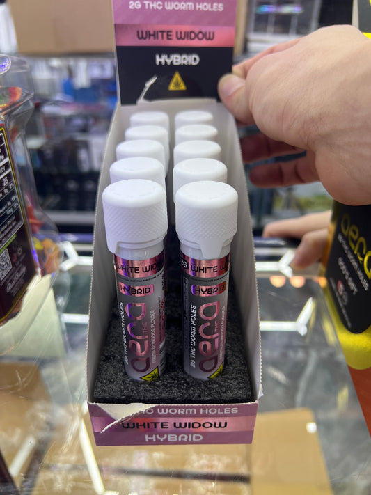 Aera d8/thcp worm holes preroll 2g white widow hybrid