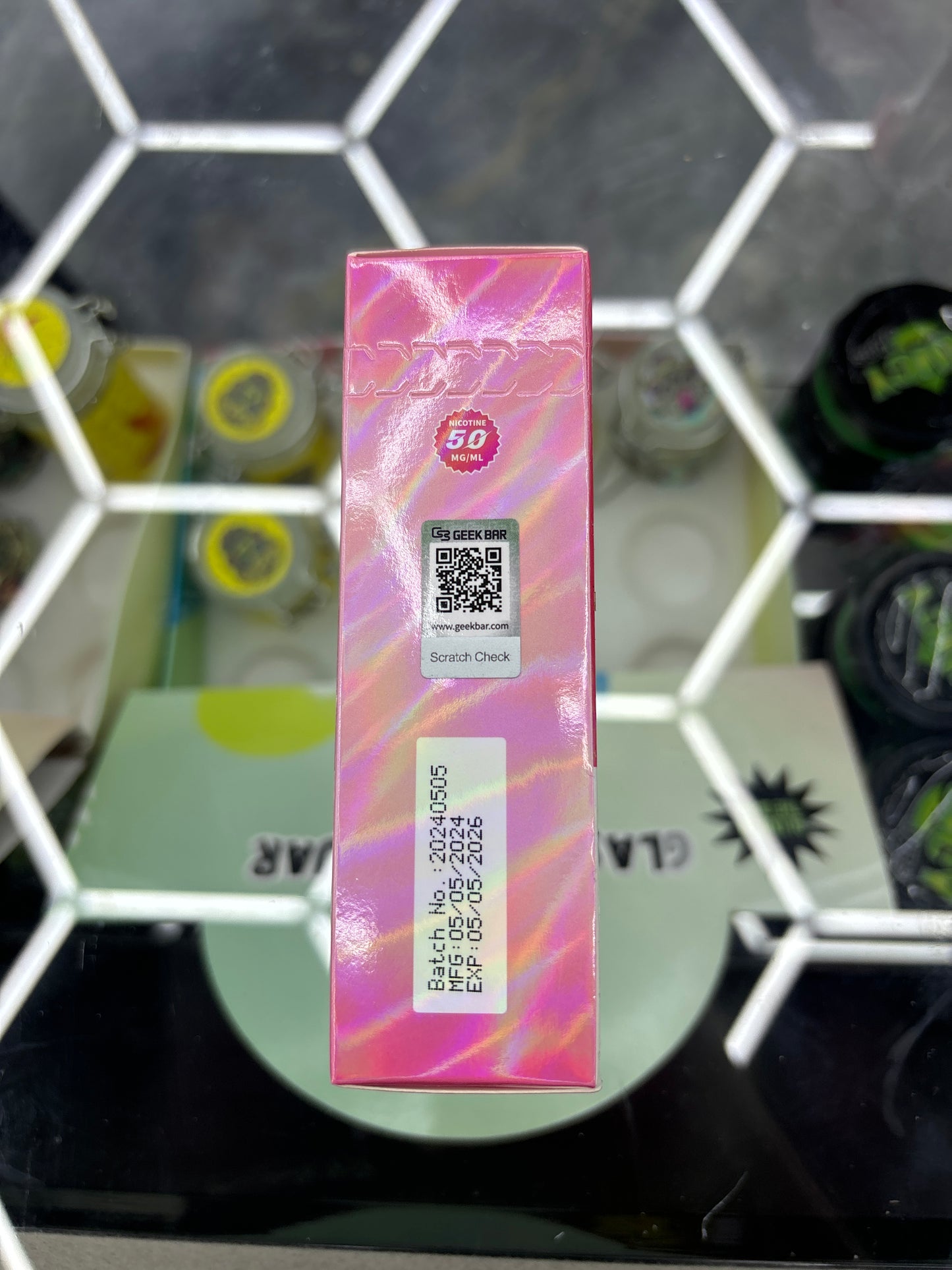 Geek bar skyview cherry strazz