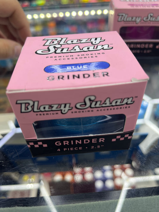 Blaze Susan 4 piece grinder blue