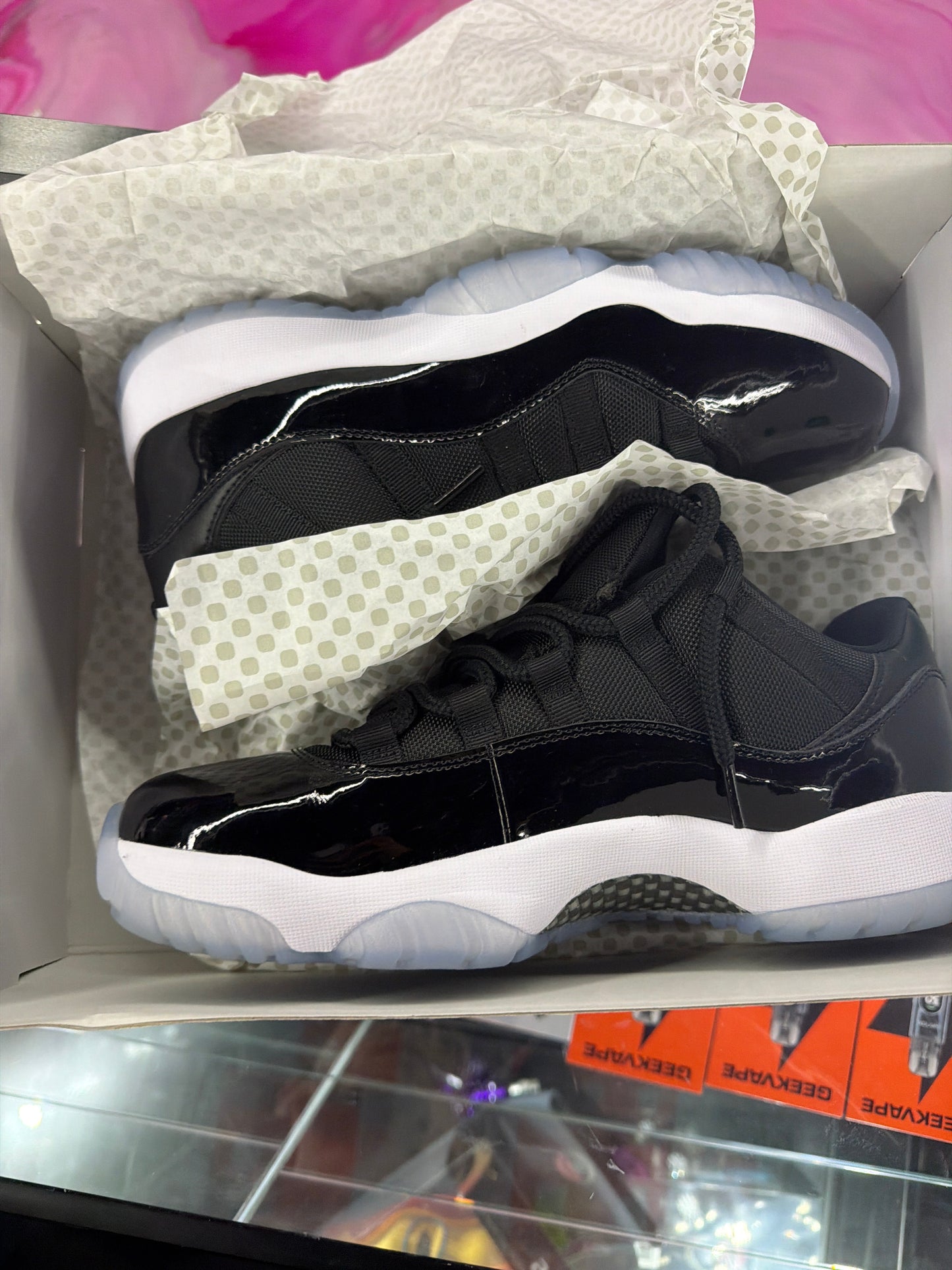 Jordan 11 Retro Low Space Jam