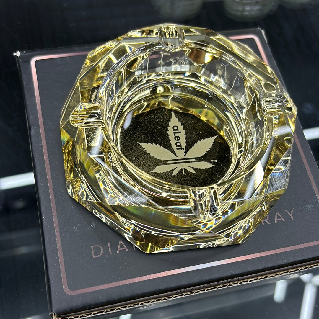 Aleaf gold glass ashtray