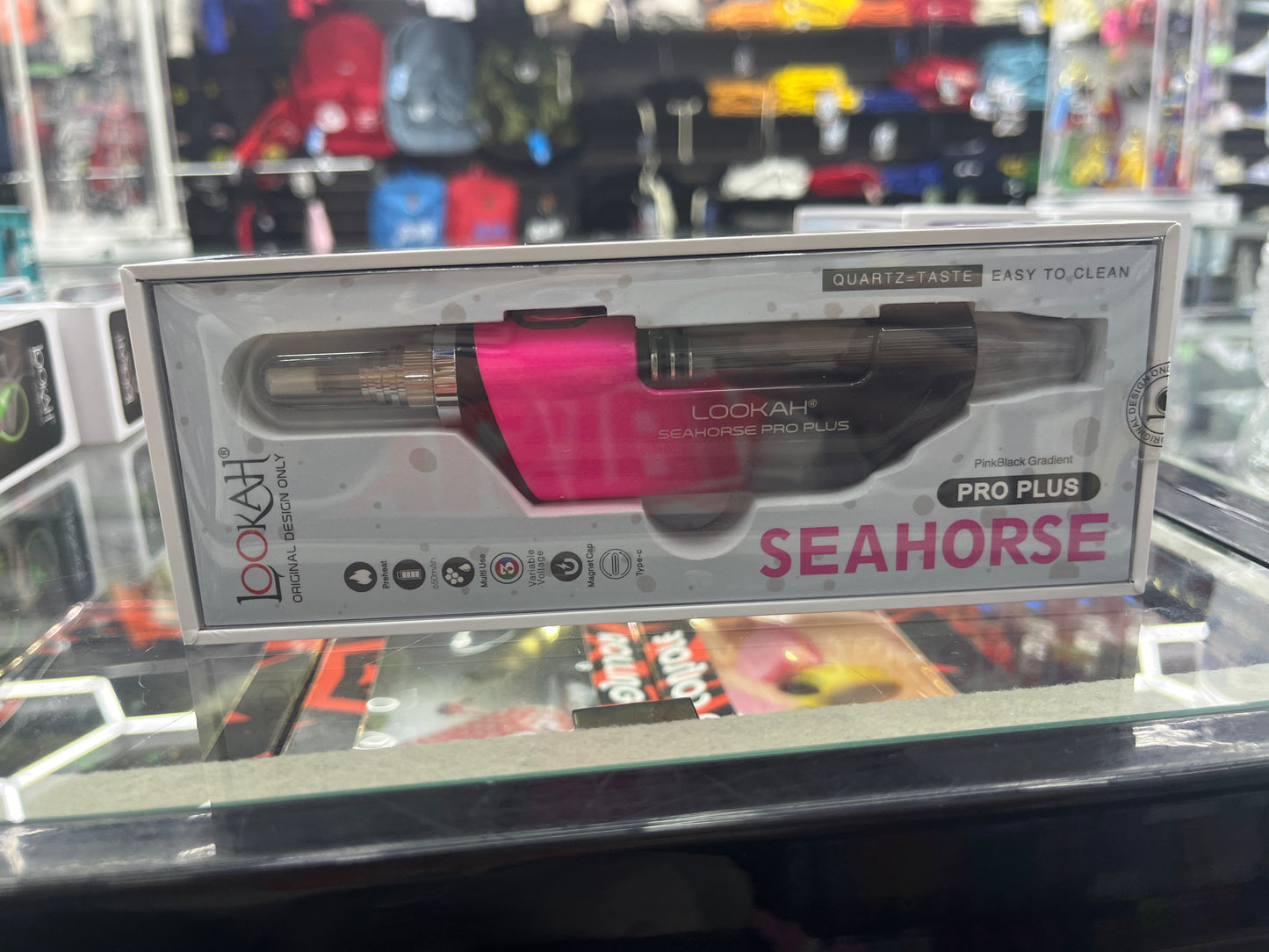 Seahorse pro plus pink black gradient