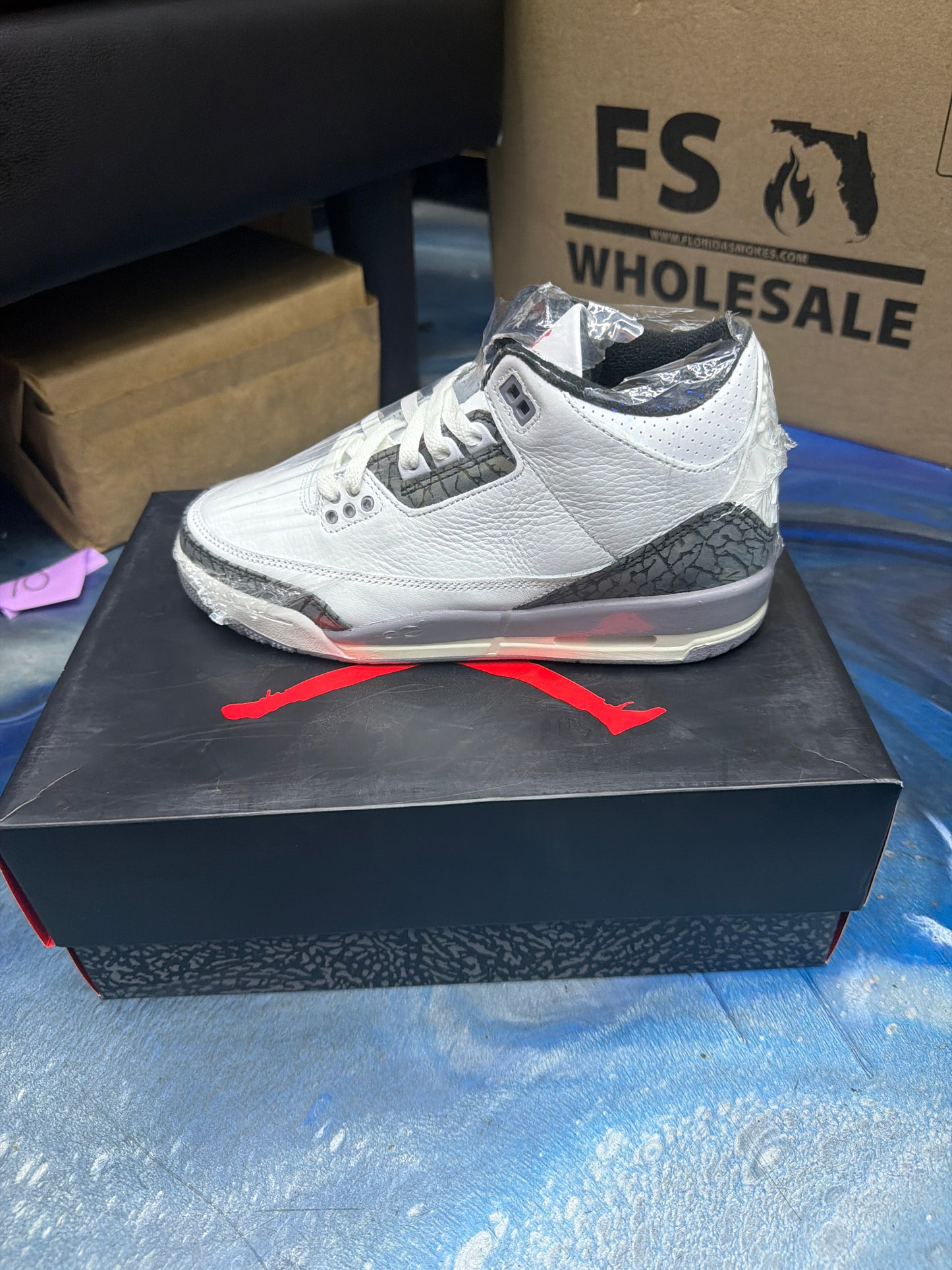 Jordan 3 Retro Cement Grey (GS) size 5y