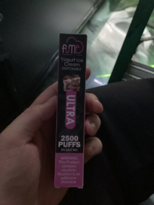 Fume yogurt ice cream  ultra 2500 puffs