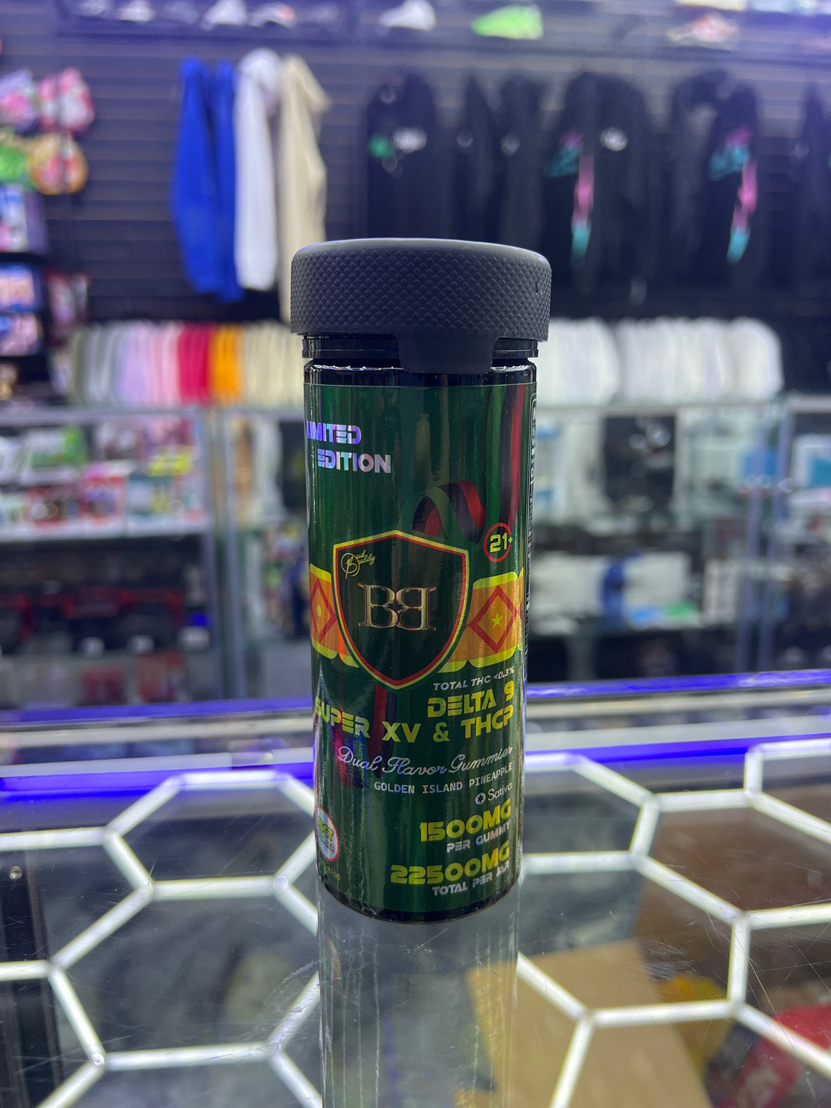 Bud buddy delta 9 super XV & thcp dual flavor gummies 1500mg per gmmy 22500mg jar golden island pineapple sativa