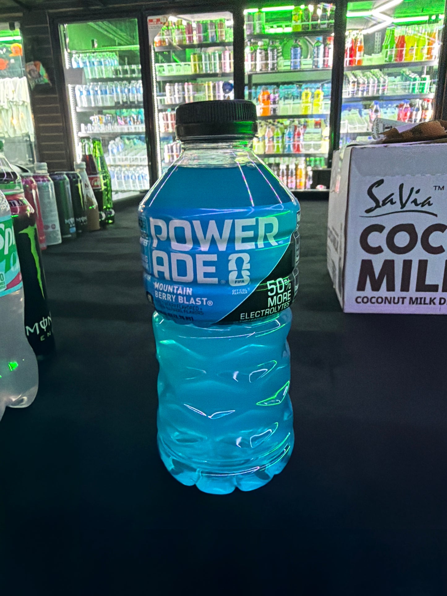 Powerade Mountain Berry Blast 28floz