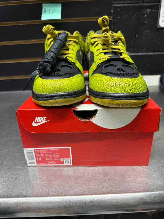 Nike Dunk Low Retro QS Halloween Skull Size 11.5