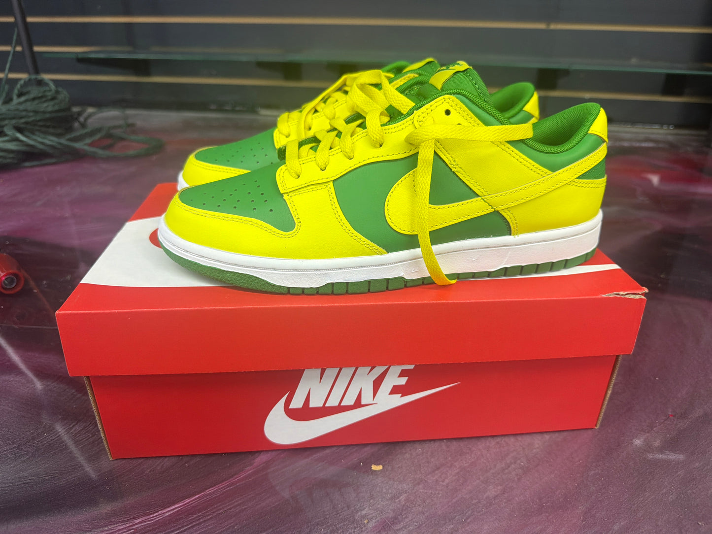 Nike Dunk Low Retro Reverse Brazil Size 9.5