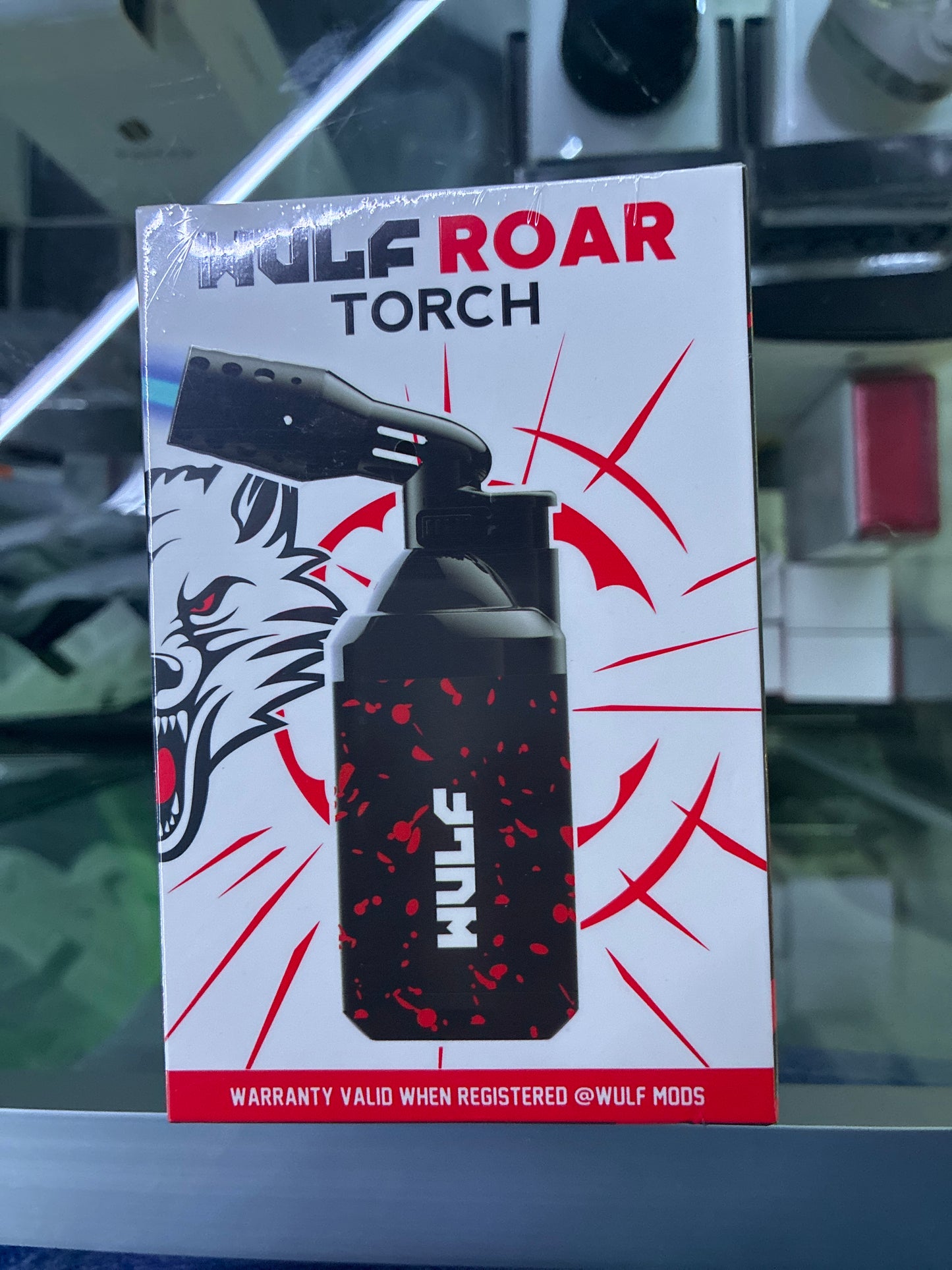 Wulf roar torch black with red spots