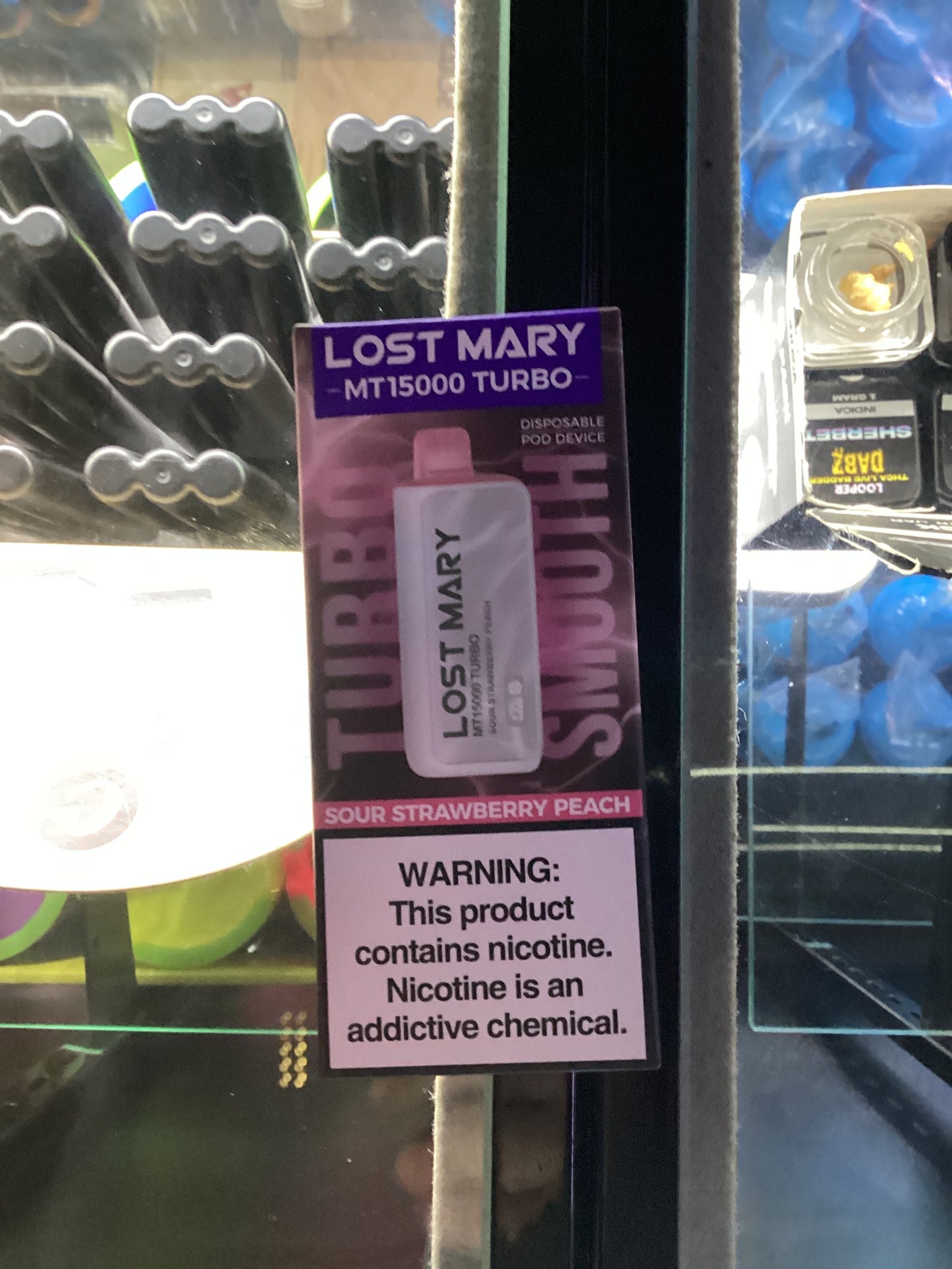 Lost Mary sour strawberry peach 15,000 puffs