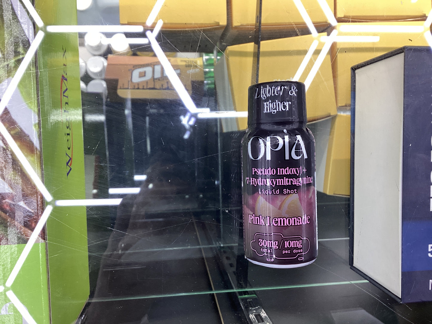 Opia pseudo shot 30mg/10per serving pink lemonade
