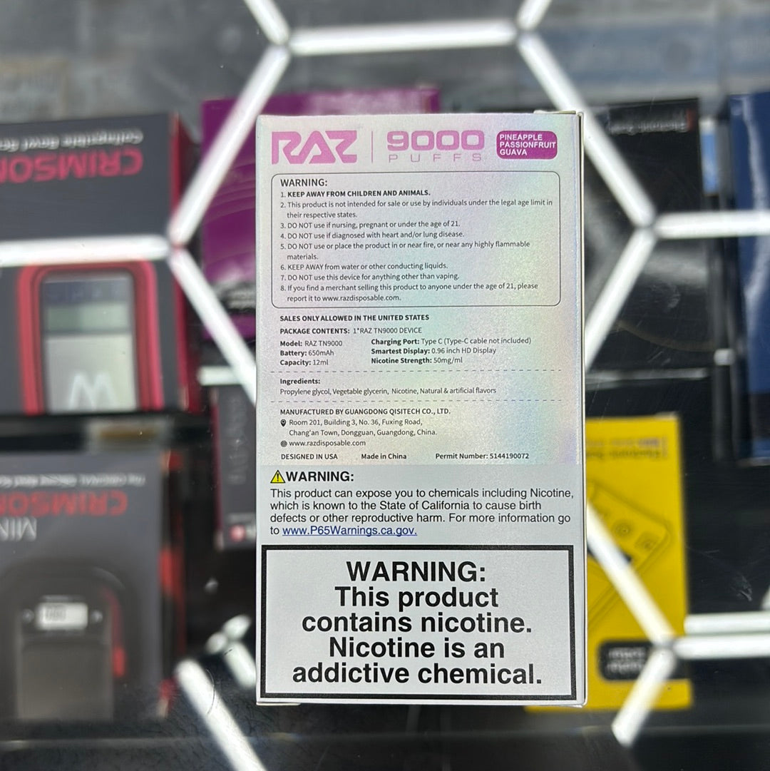 Raz pineapple, passionfruit, guava , 9000 puffs