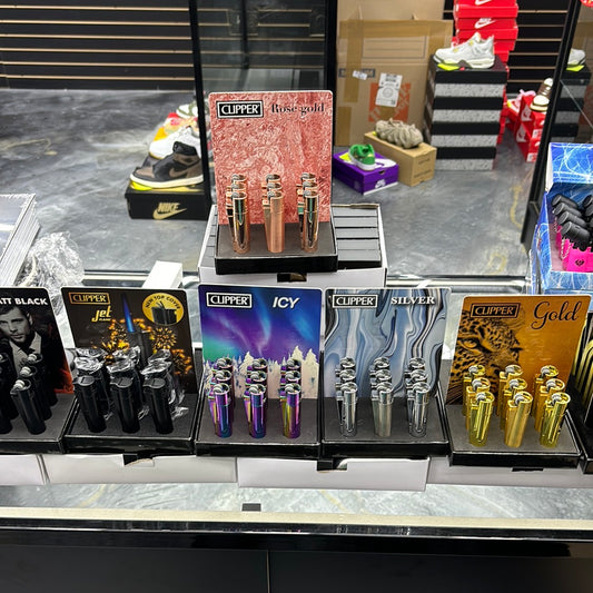 Clipper mat black lighter