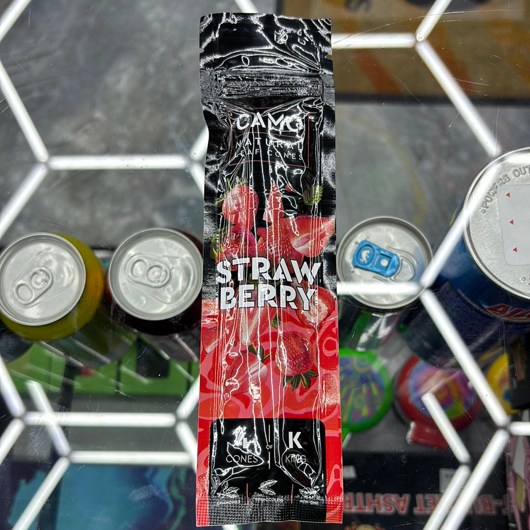 Camo strawberry , natural leaf cones, 4 cones