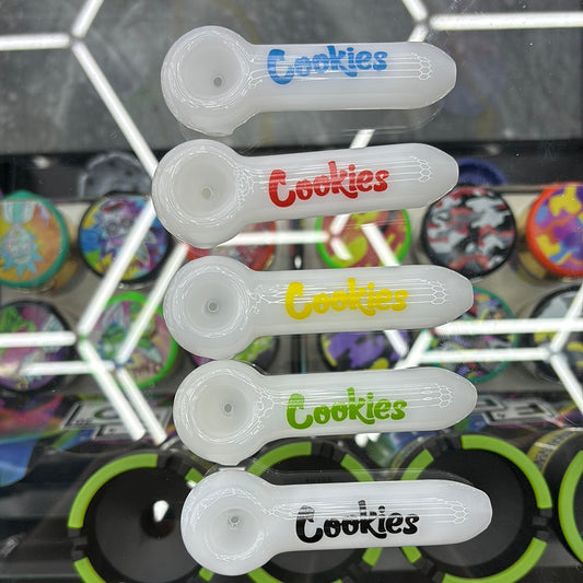 Cookies, glass hand pipe