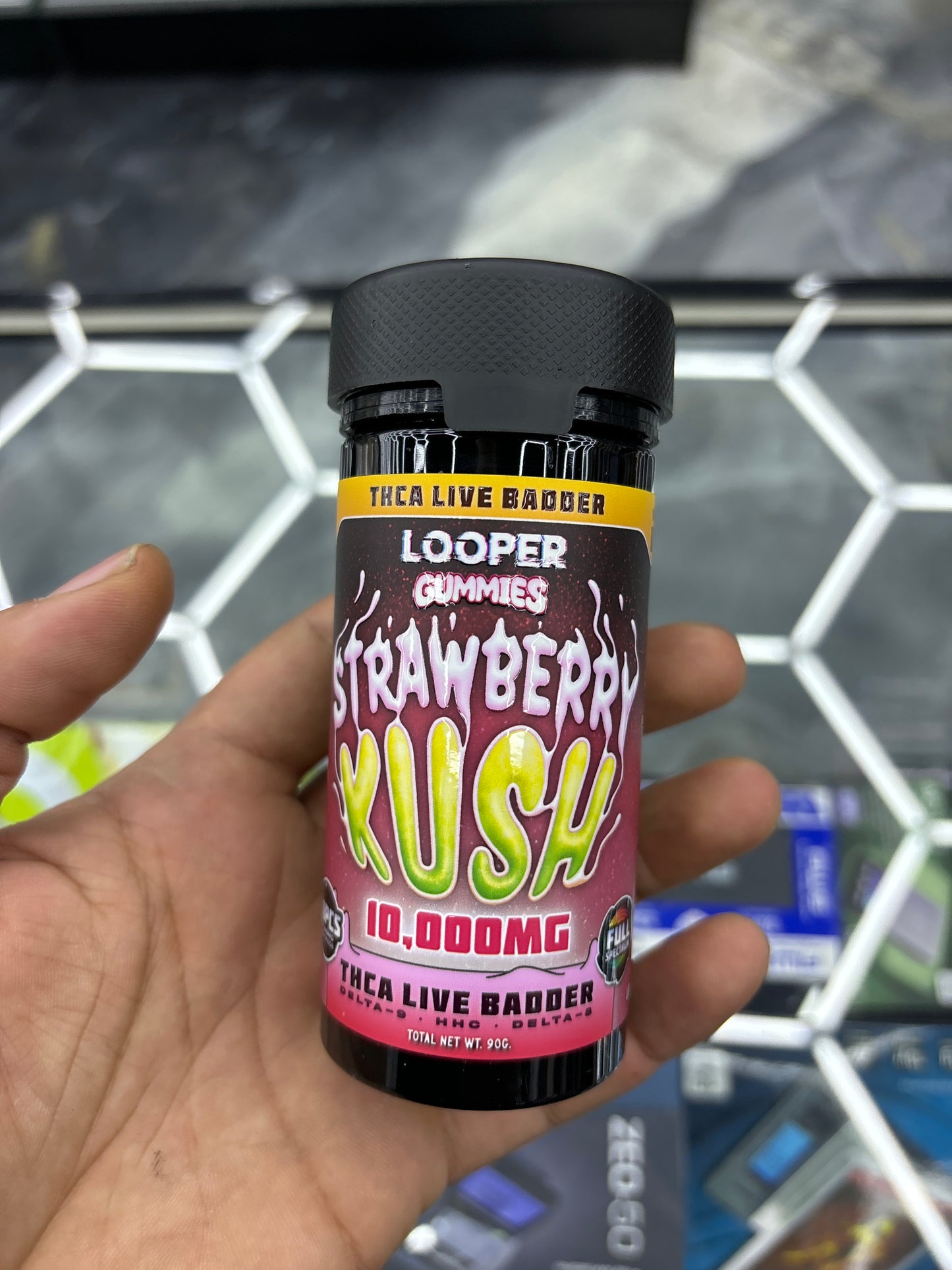 Looper gummies thca live badder strawberry Kush 10,000 MG