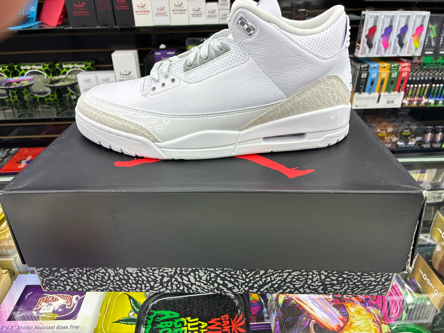 Air Jordan retro 3 pure money size 10