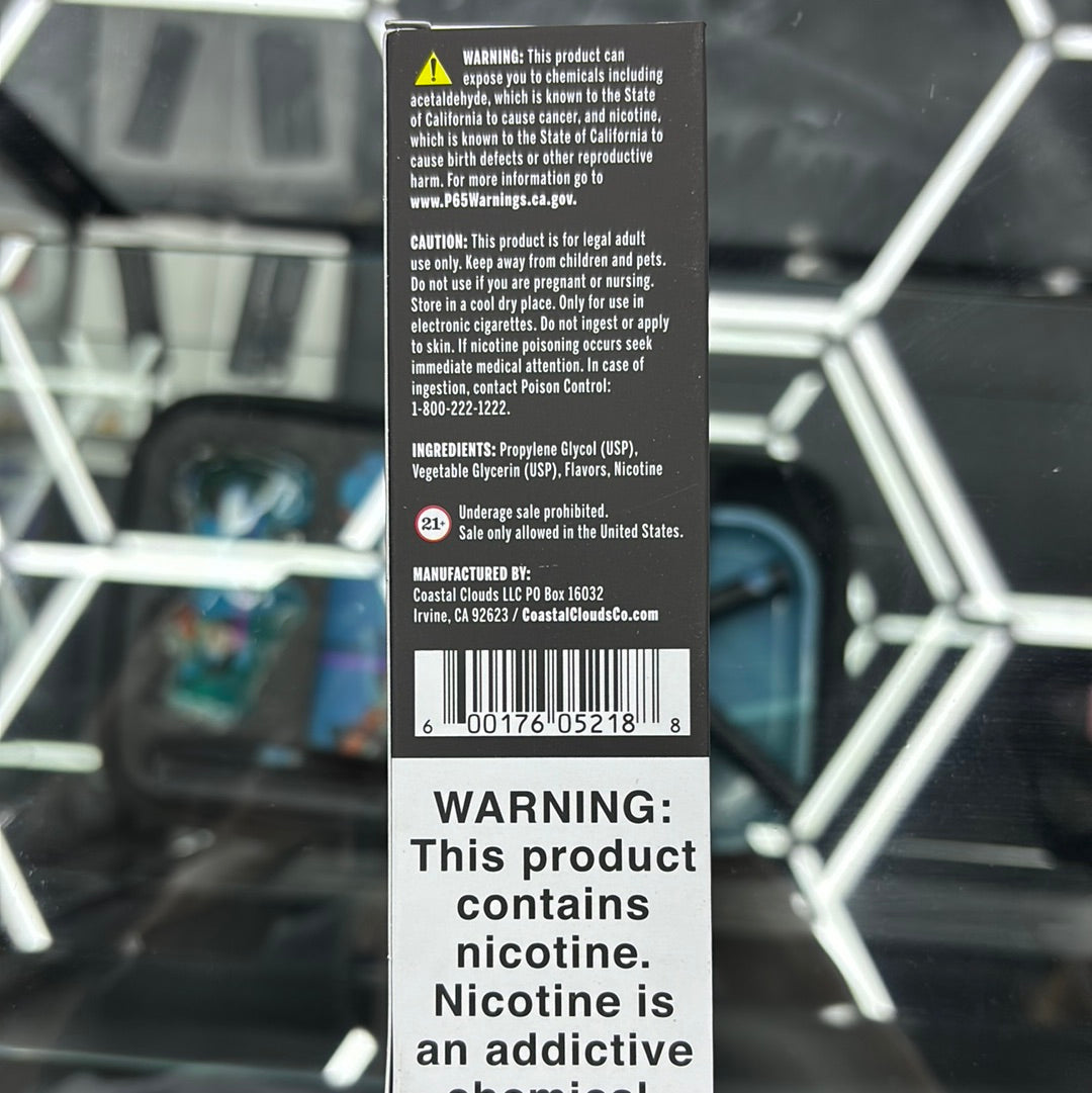Coastal clouds, strawberry pineapple coconut 3mg