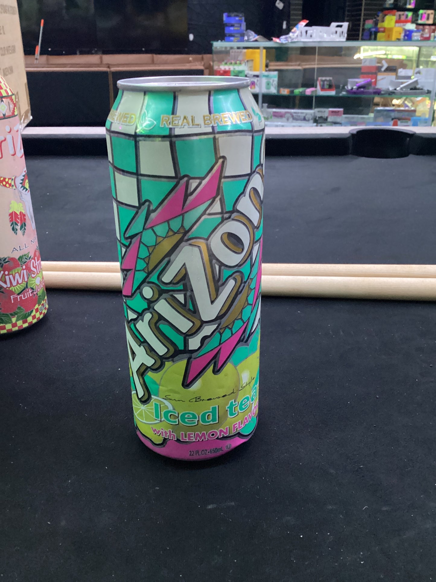 Arizona iced tea with lemon 22 oz