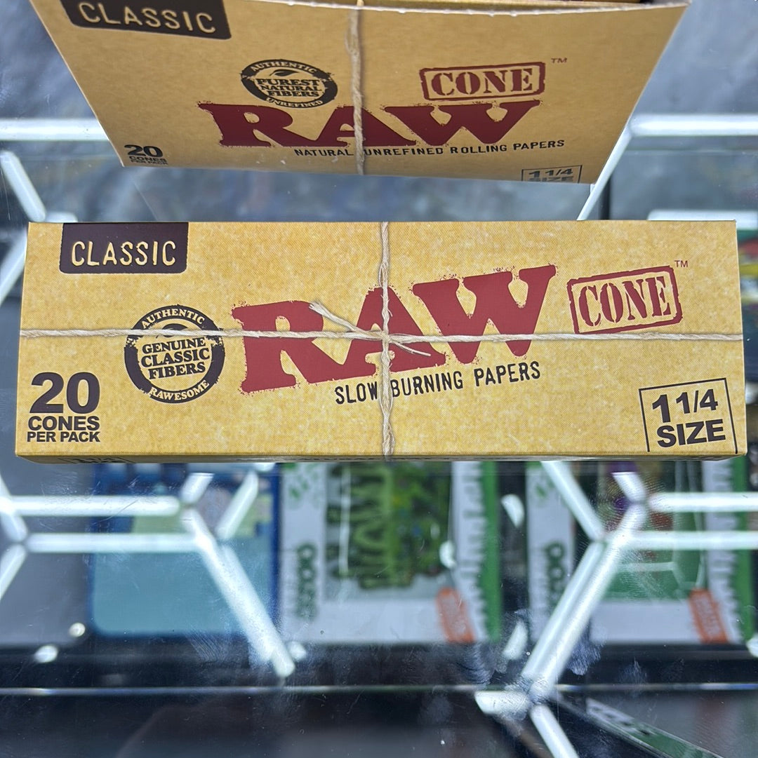 Raw classic 20 cones per pack 1 1/4 ￼