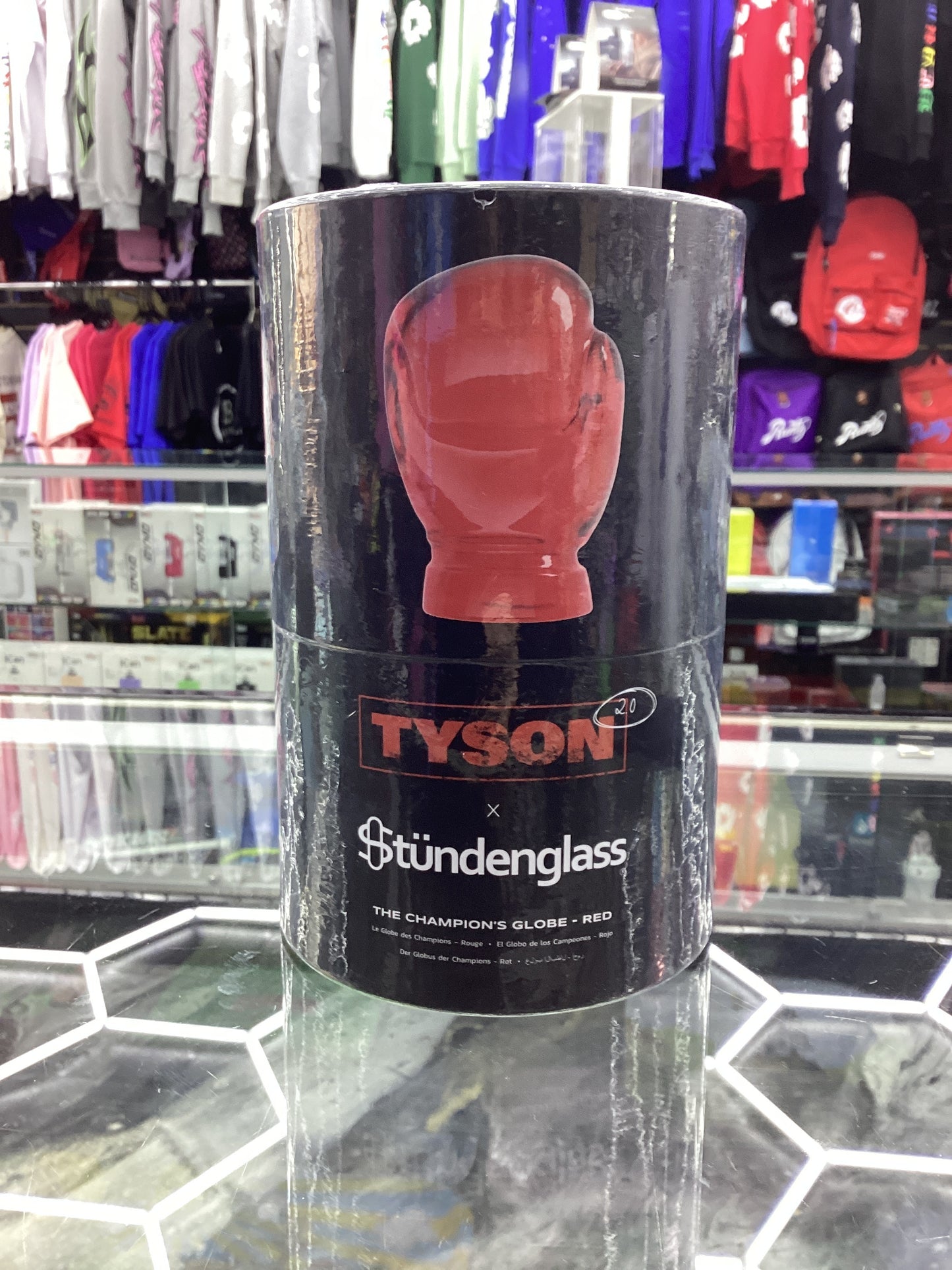 Tyson 2.0 x studenglass- the champions globe-red