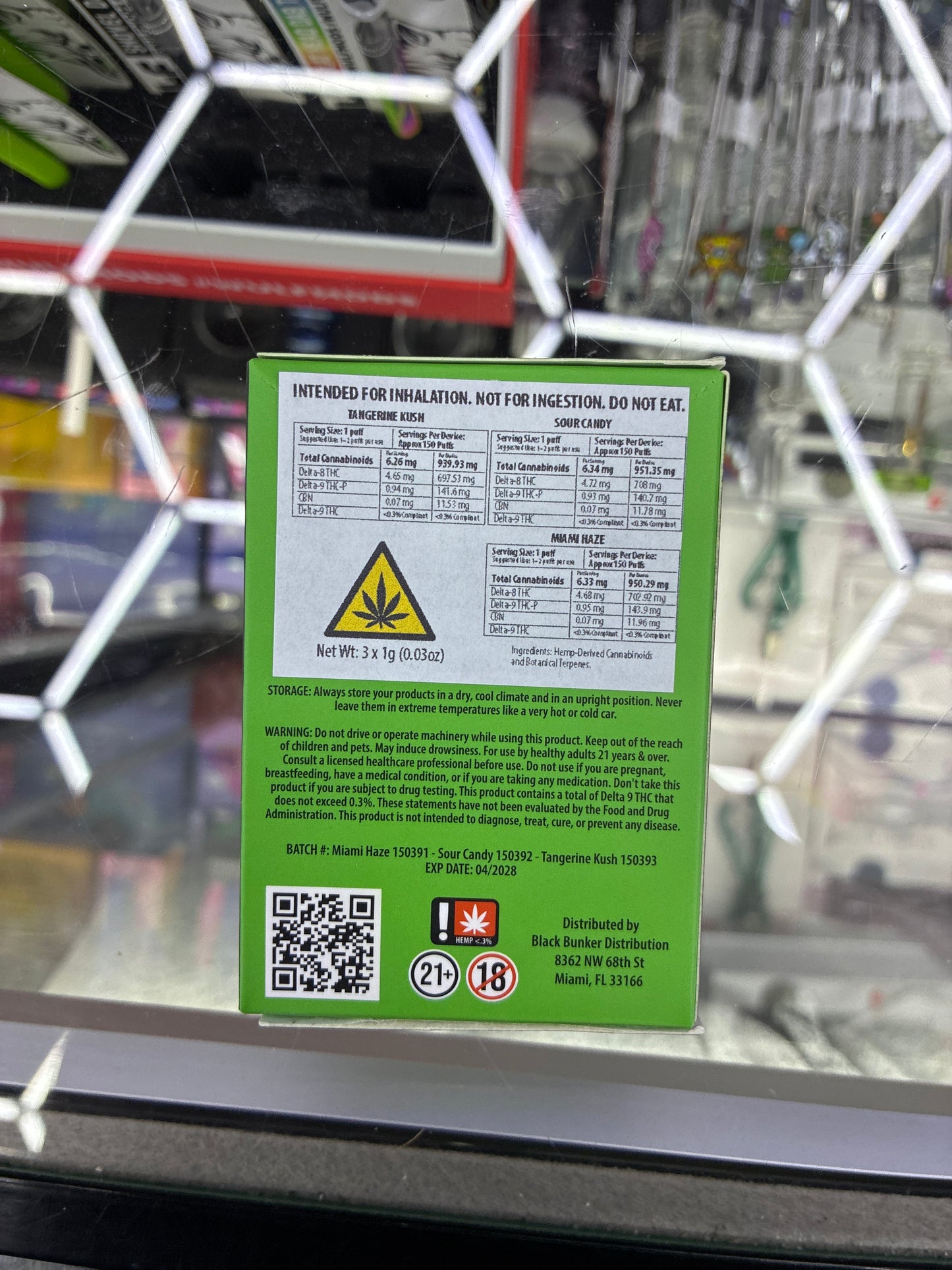 Black bunker Thca vape cartridges vault blend 3x1g sativa