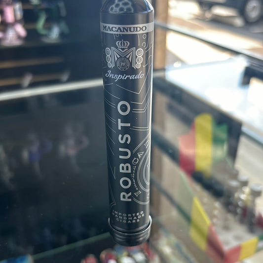 Macanudo robusto inspirado black