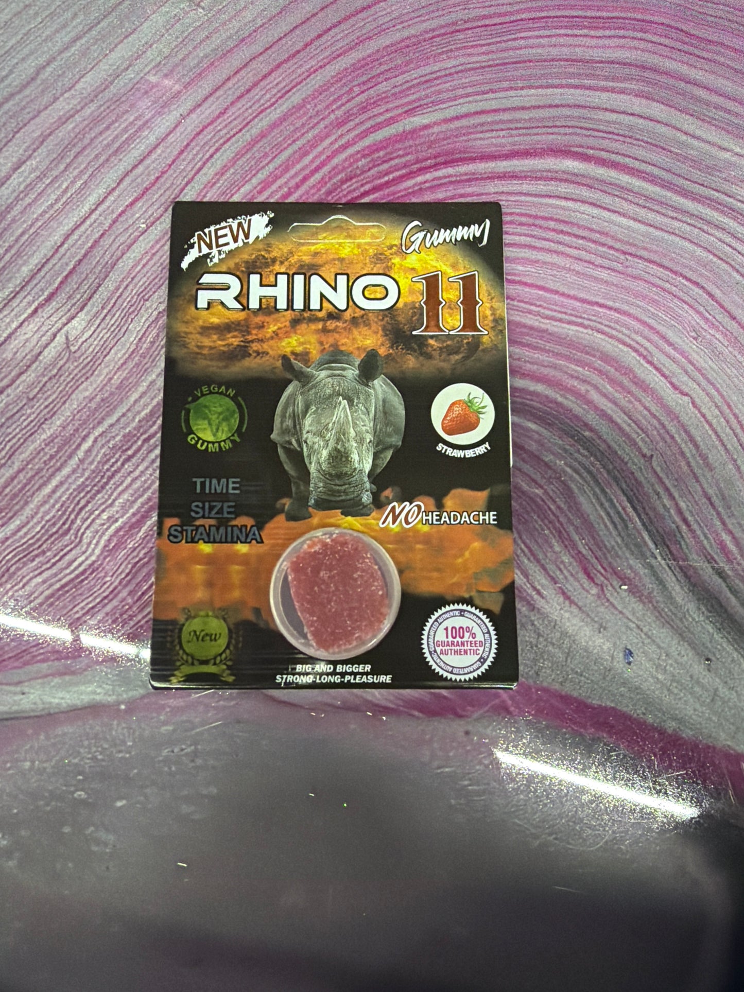 Rhino 11 Gummy Strawberry