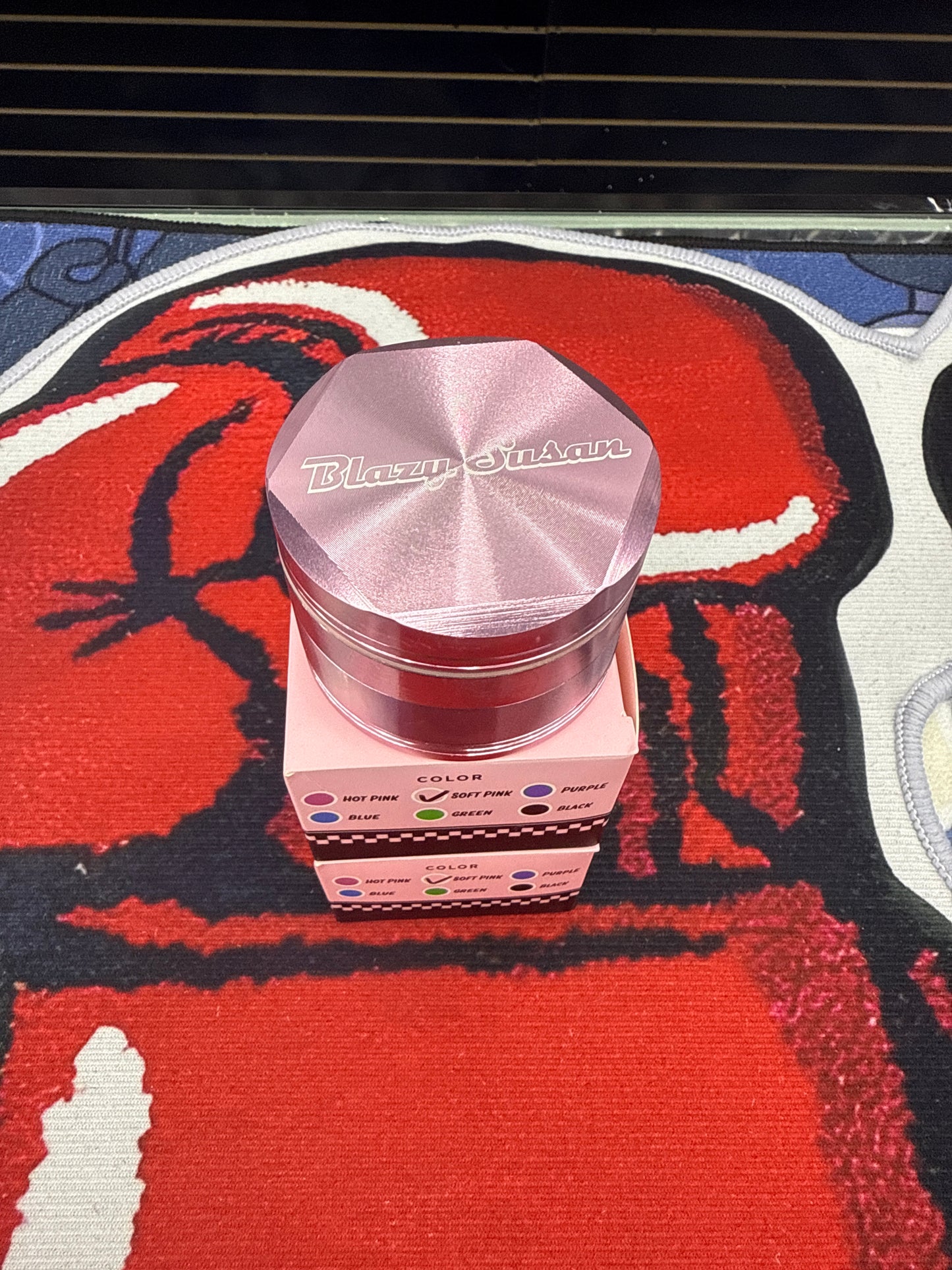 Blazy susan soft pink grinder